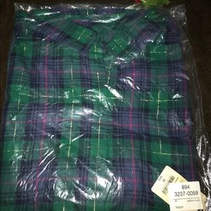 Green plaid long sleeve shirt never opened